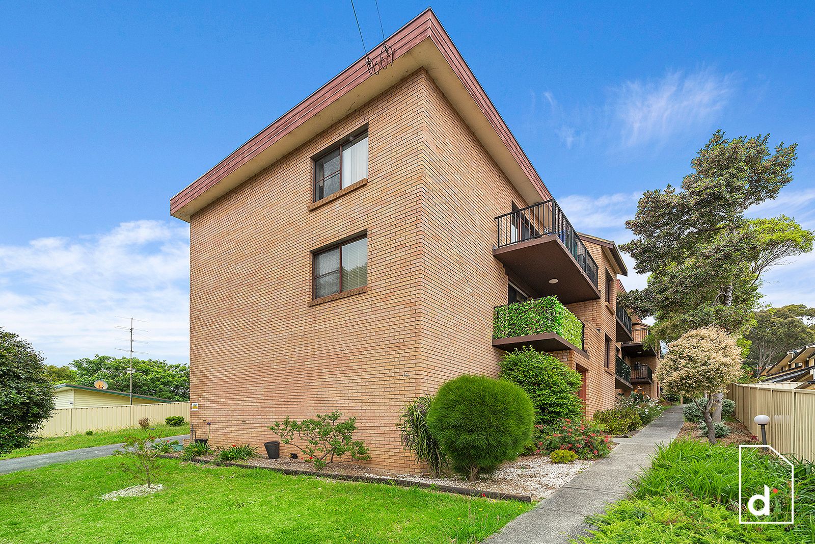 1/18 High Street, Woonona NSW