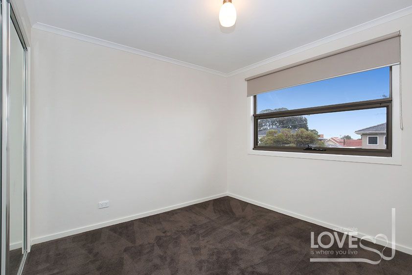 MODERN RESIDENCE OFFERS WINNING LIFESTYLE