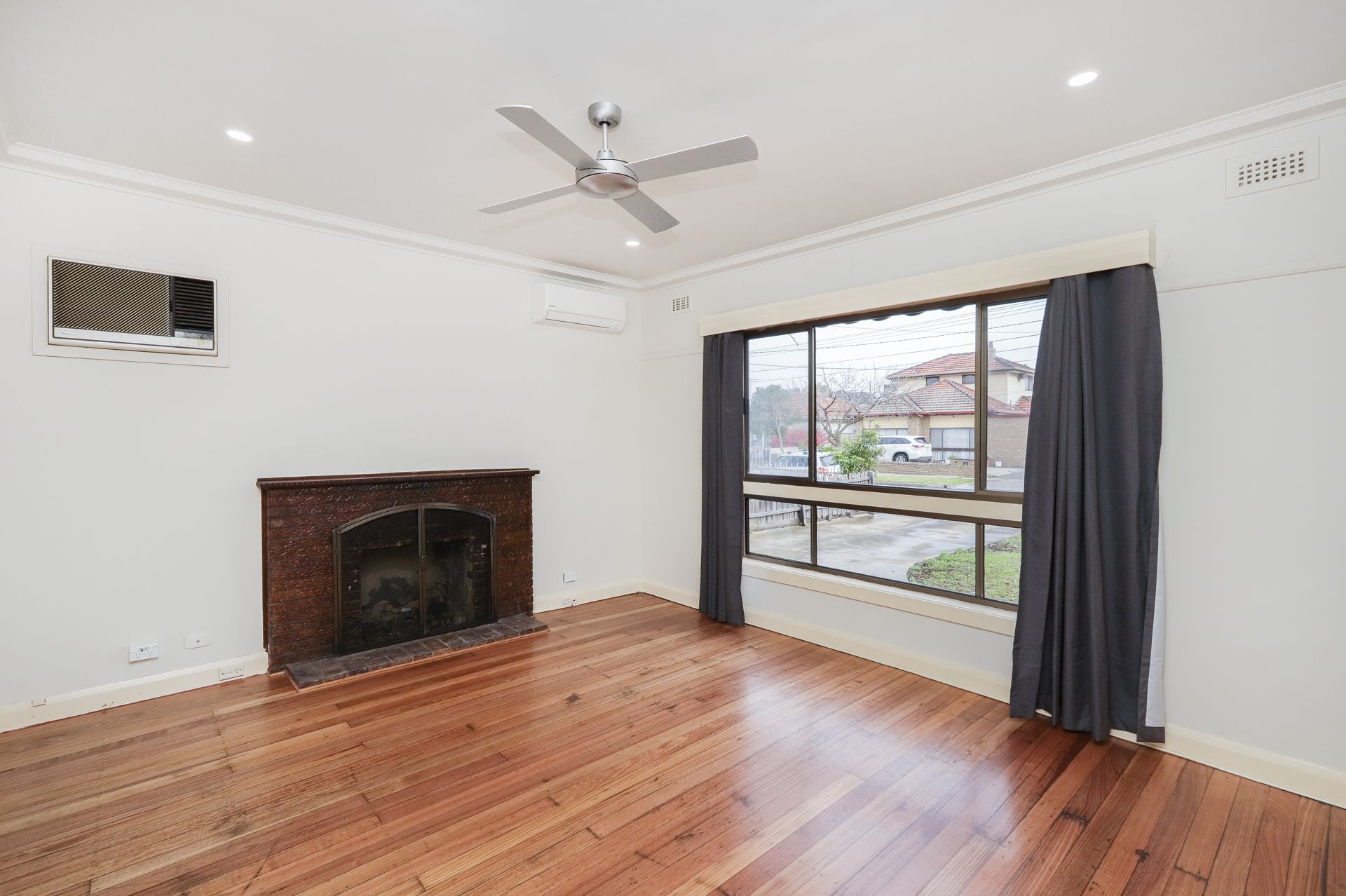 30 Leonard Street Sunshine VIC, Sunshine - Thumbnail 4