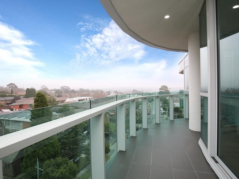 607/1615 Malvern Road, Glen Iris - Thumbnail 2