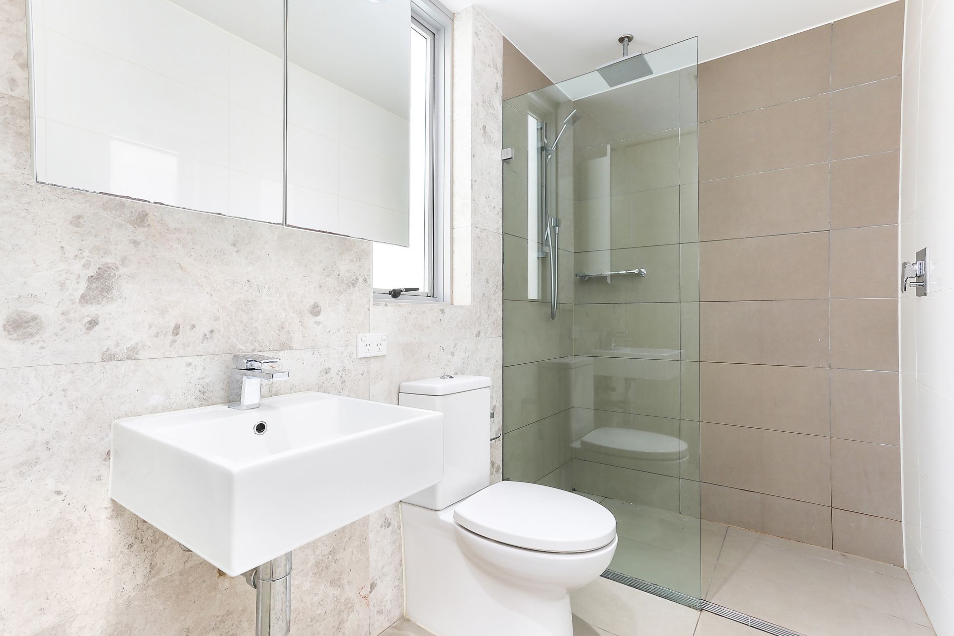 4/57-59 Beach Road, Bondi Beach