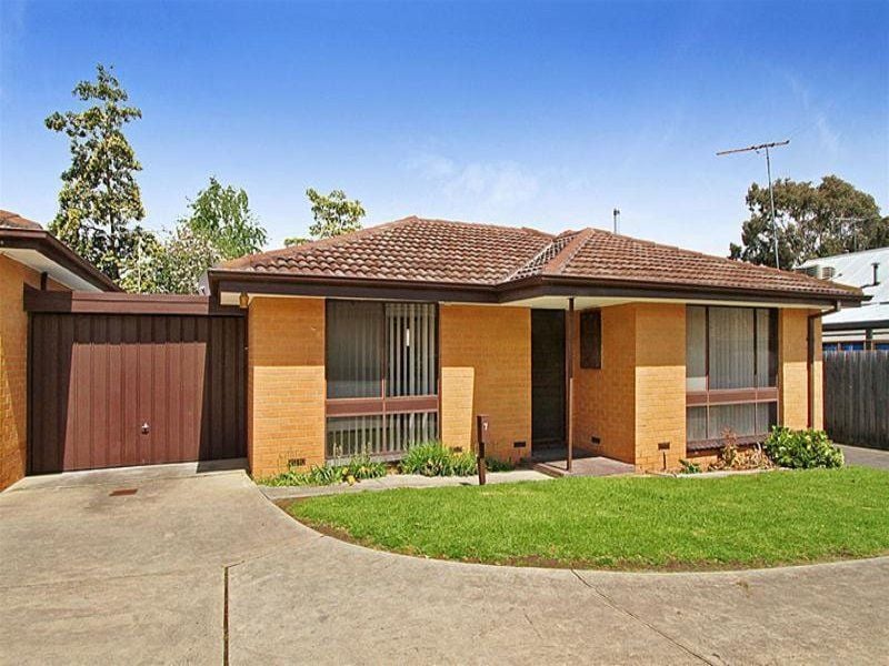 7/28 Sharpe Street, Reservoir