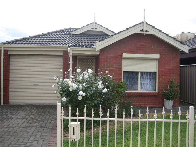 25 Ballater Avenue Seaton 5023