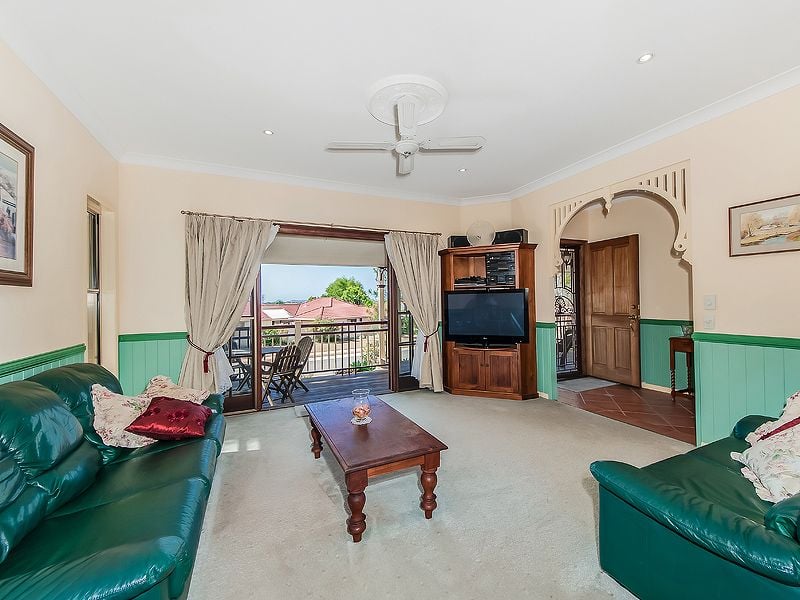 16 Highgrove Circuit Peregian Springs QLD, Peregian Springs - Thumbnail 6