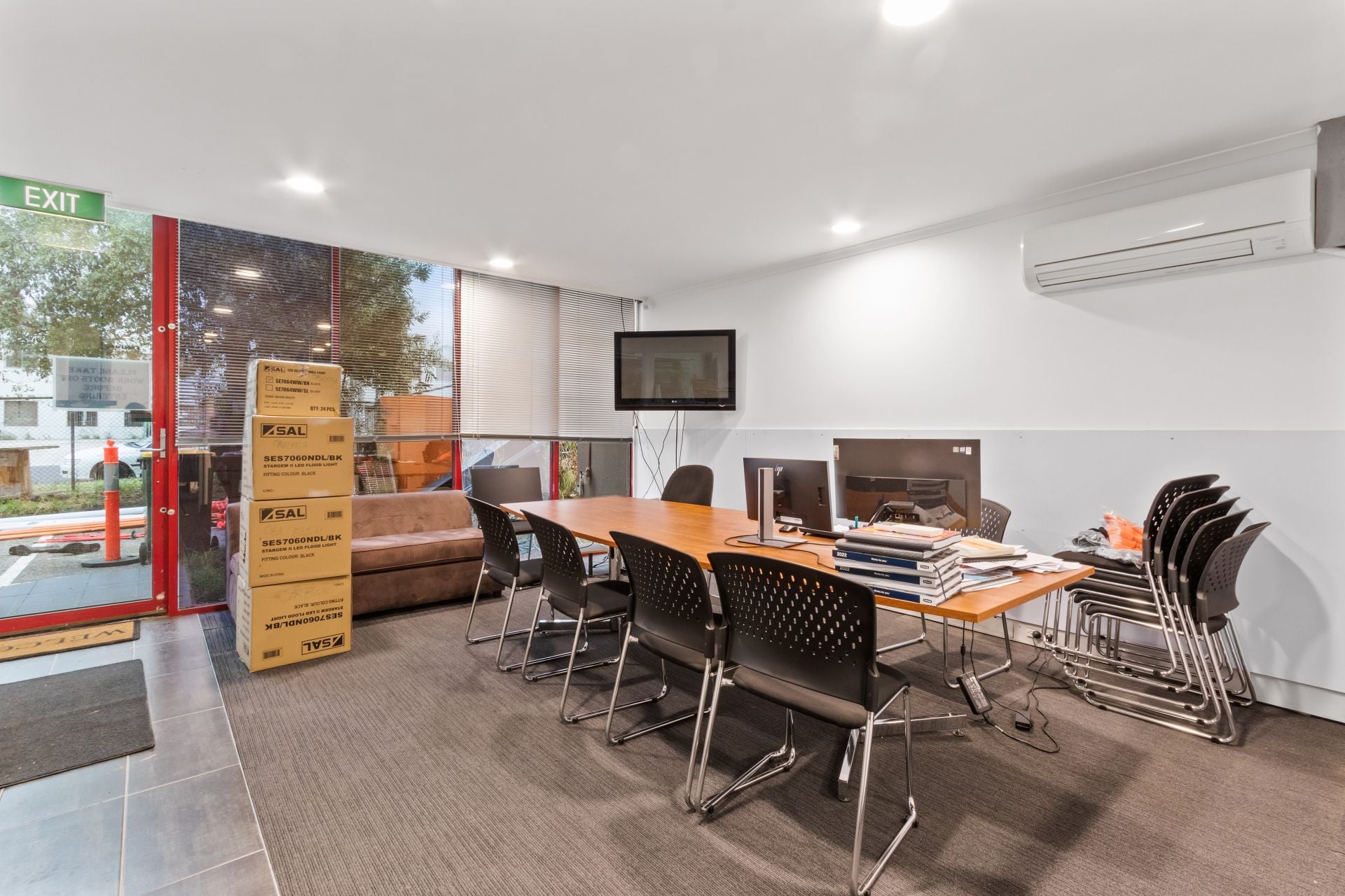 GREAT OFFICE/WAREHOUSE