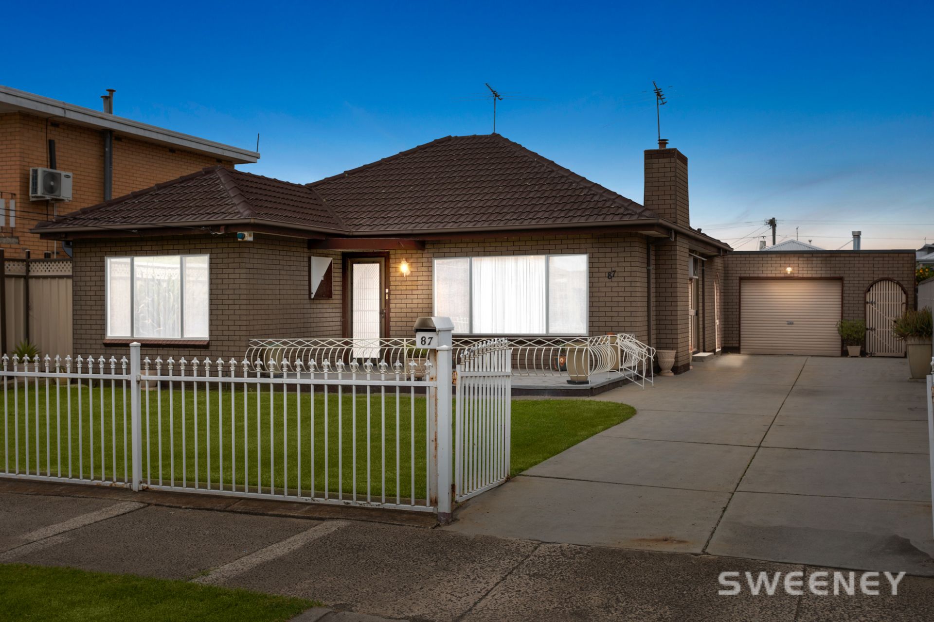 87 Second Avenue, Altona North - Thumbnail 2