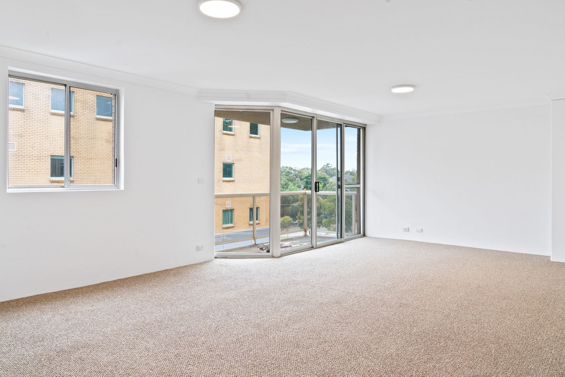 15/57 Glencoe Street