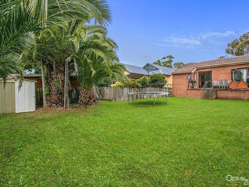 17 Forest Road, Yowie Bay NSW 2228