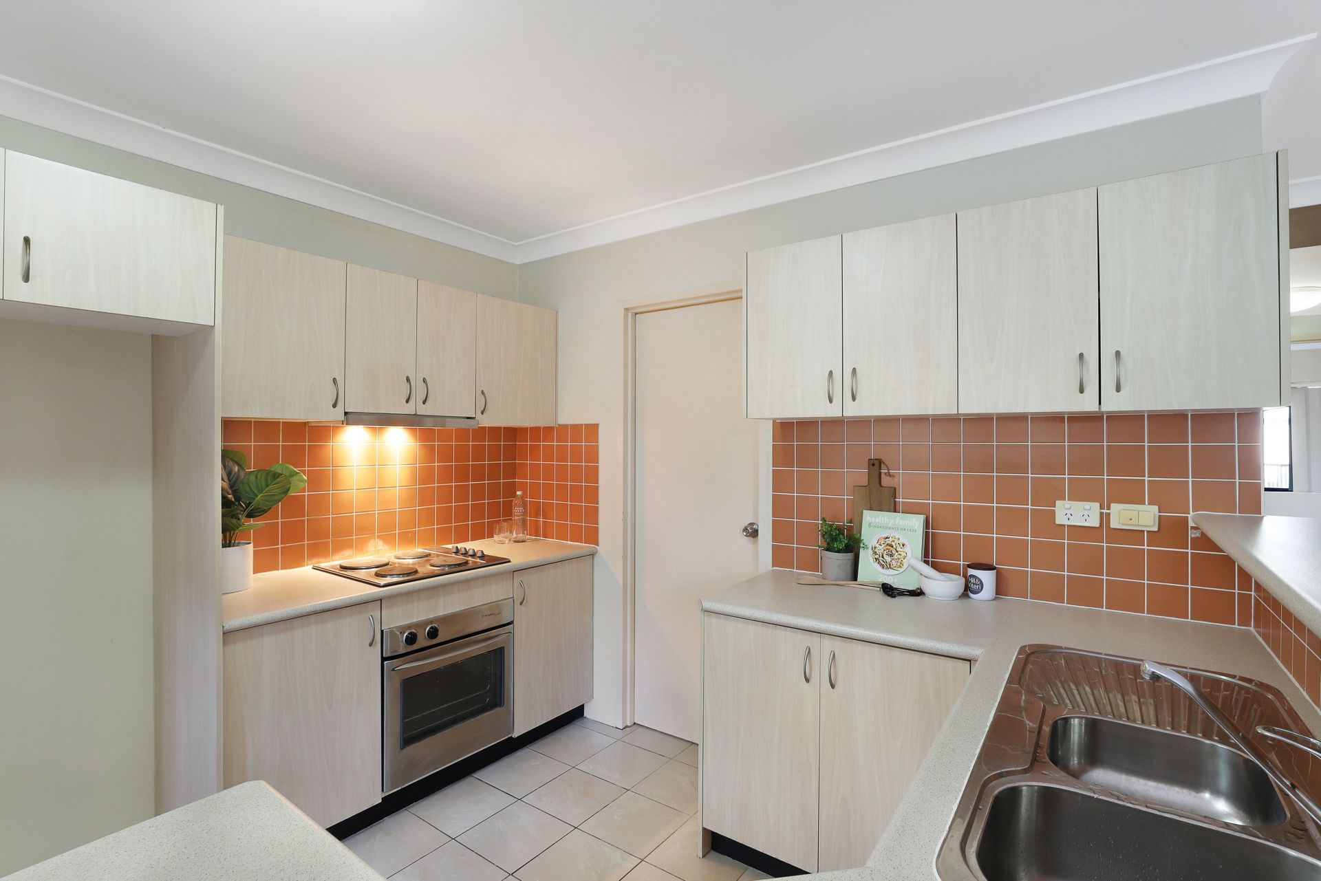16/50-56 Merton Street, Sutherland, Sutherland - Thumbnail 3