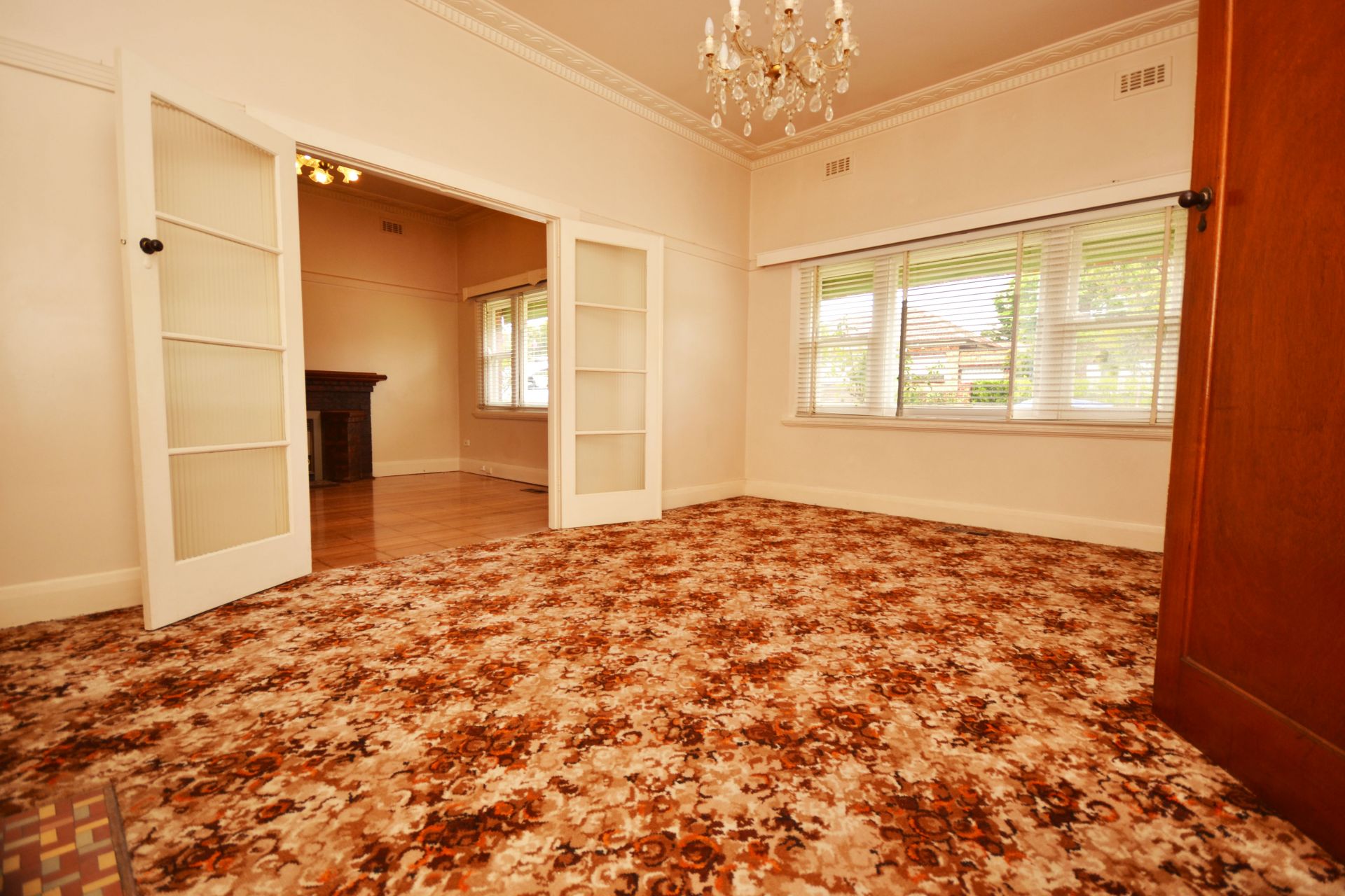 LOVE THE HOME, ADORE THE LOCATION