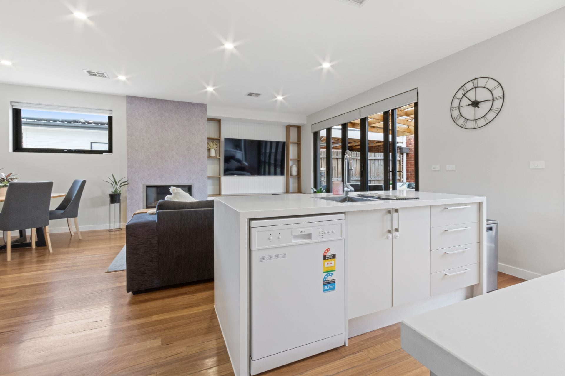 Stunning Residence In Prime Location