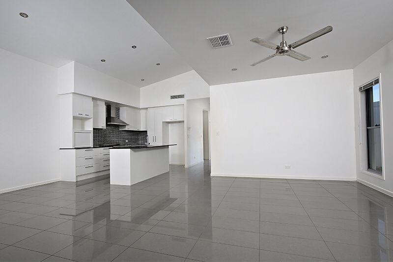 28 Robur Crescent Mountain Creek QLD, Mountain Creek - Thumbnail 5