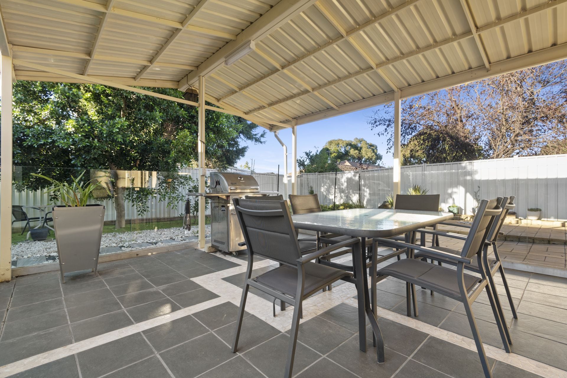 GREAT LOCATION - GREAT FAMILY HOME