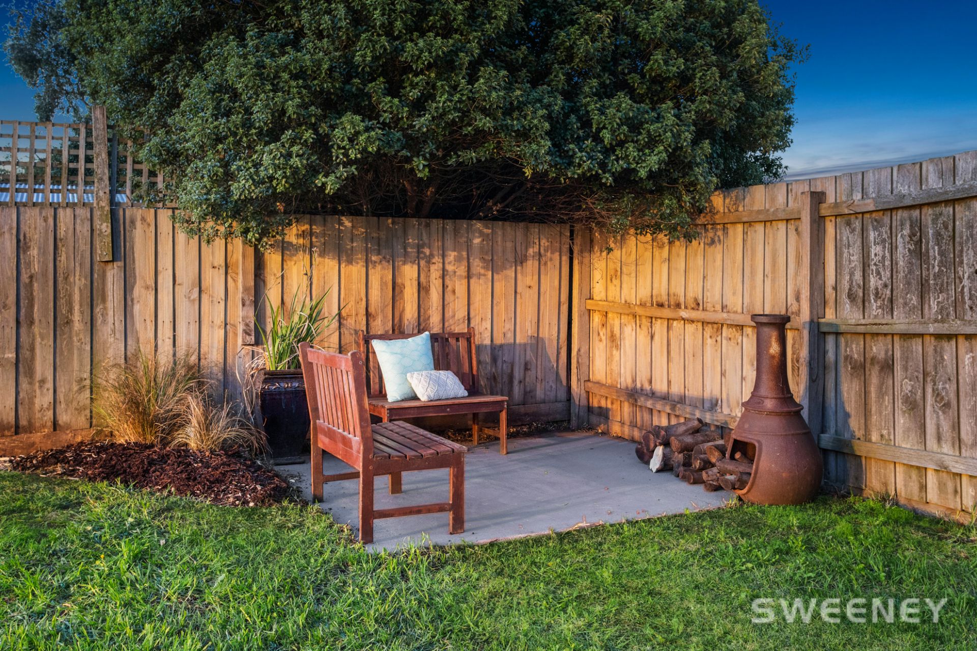 92 McIntyre Drive, ALTONA Sweeney Estate Agents