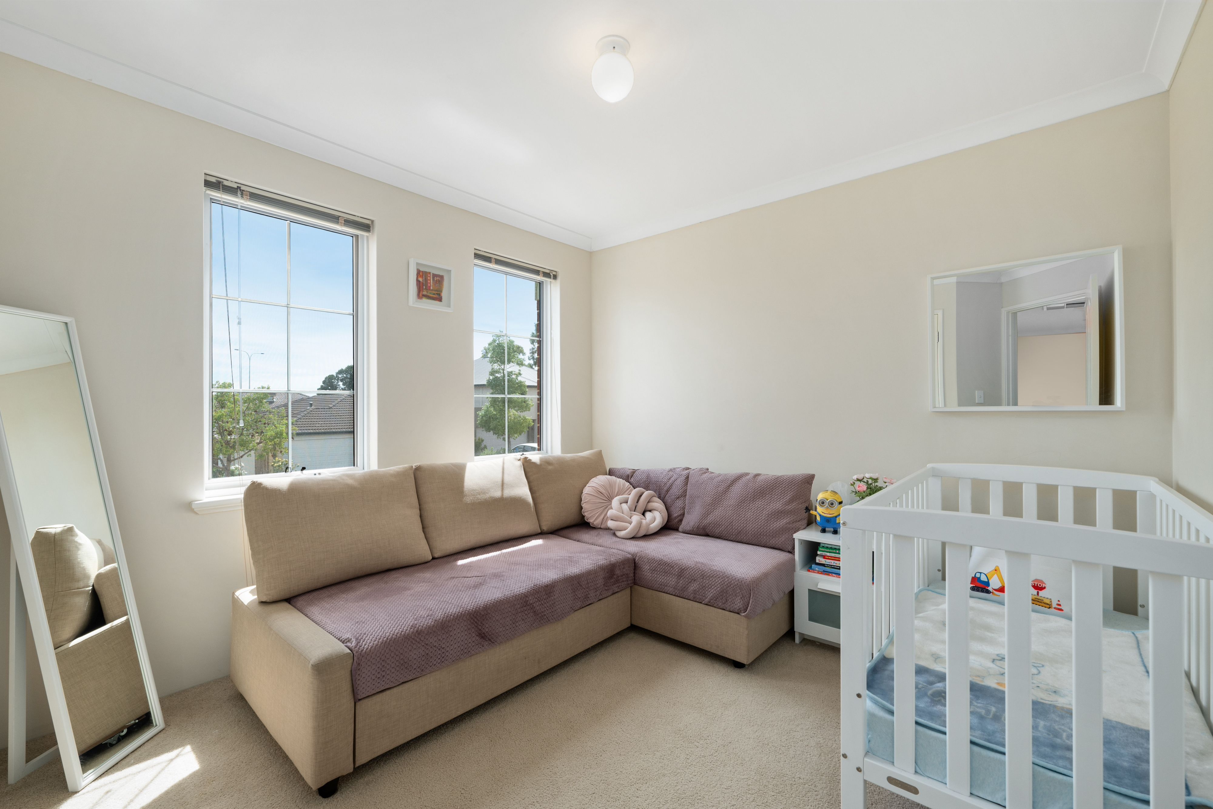 Real Estate For Sale 13 Kingsway Gardens Canning Vale , WA