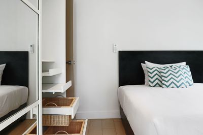 Newly Renovated Luxury Apartment with Ocean VIEWS