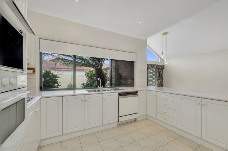 2 Forest Drive Jerrabomberra NSW, Jerrabomberra - Thumbnail 4