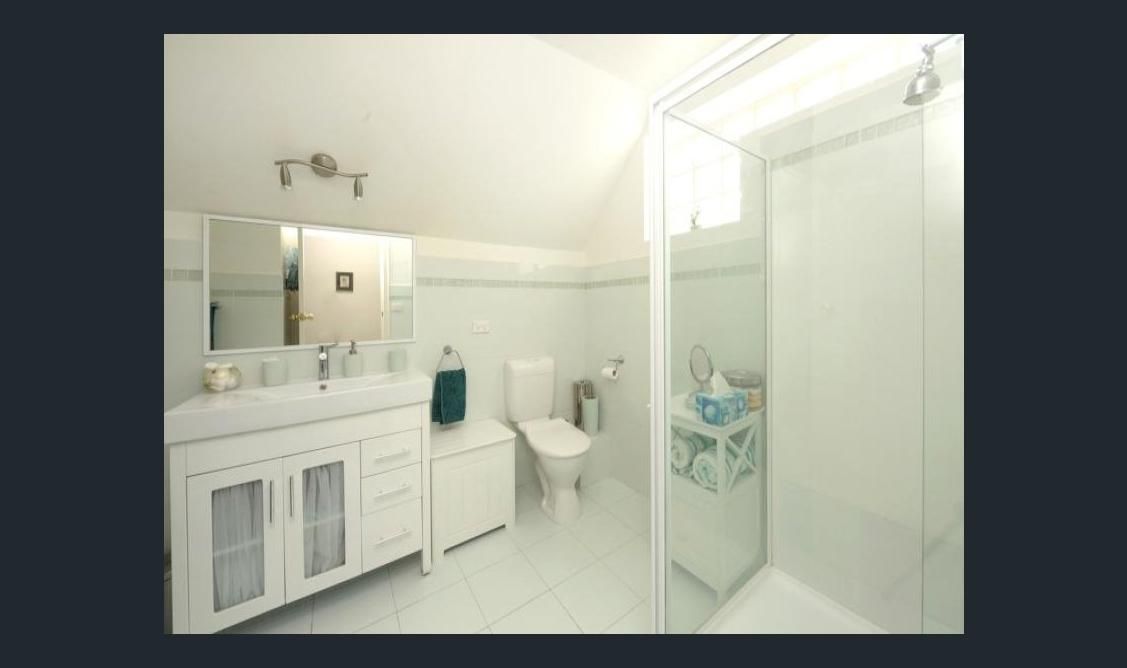 **Fabulous townhouse in brilliant location**