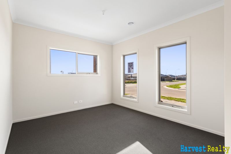 2 Ember Street Clyde VIC, Clyde - Thumbnail 4