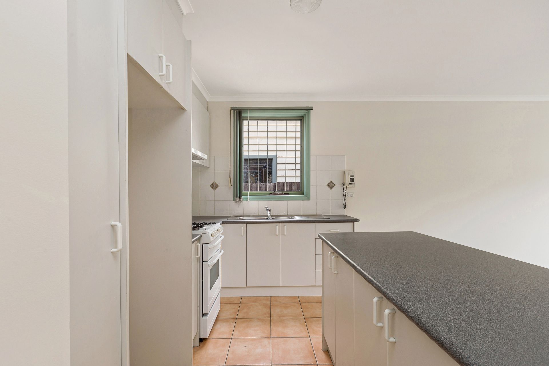 2/2 Jerrold Street, Footscray - Thumbnail 6