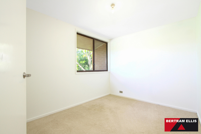 76 Livingston Avenue, Kambah - Thumbnail 5