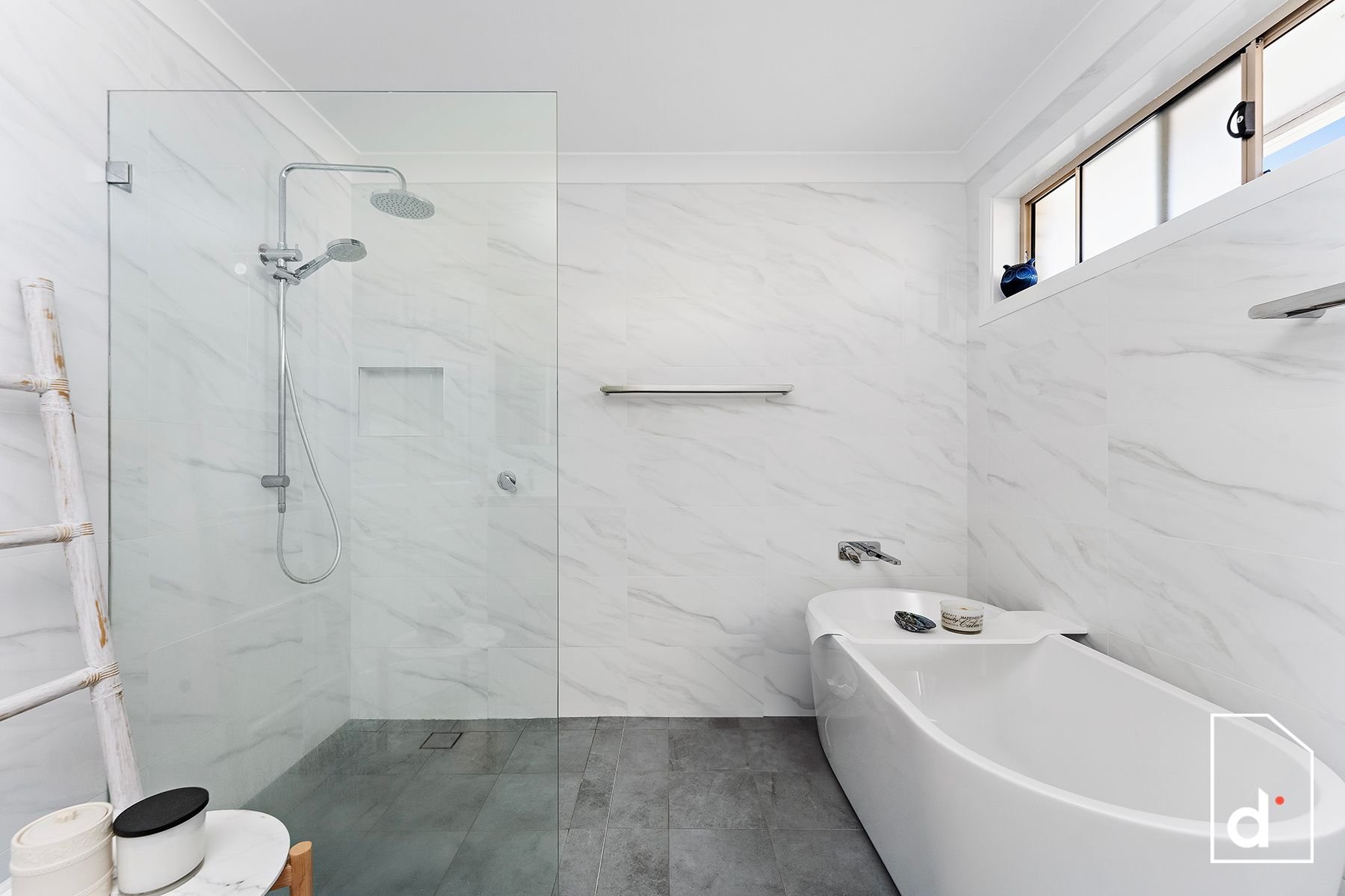 11 Narelle Crescent, Woonona NSW