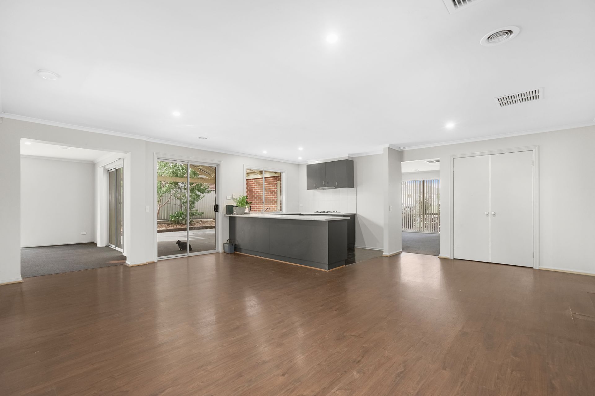 8 Adelphi Close, Winter Valley, Winter Valley - Thumbnail 5