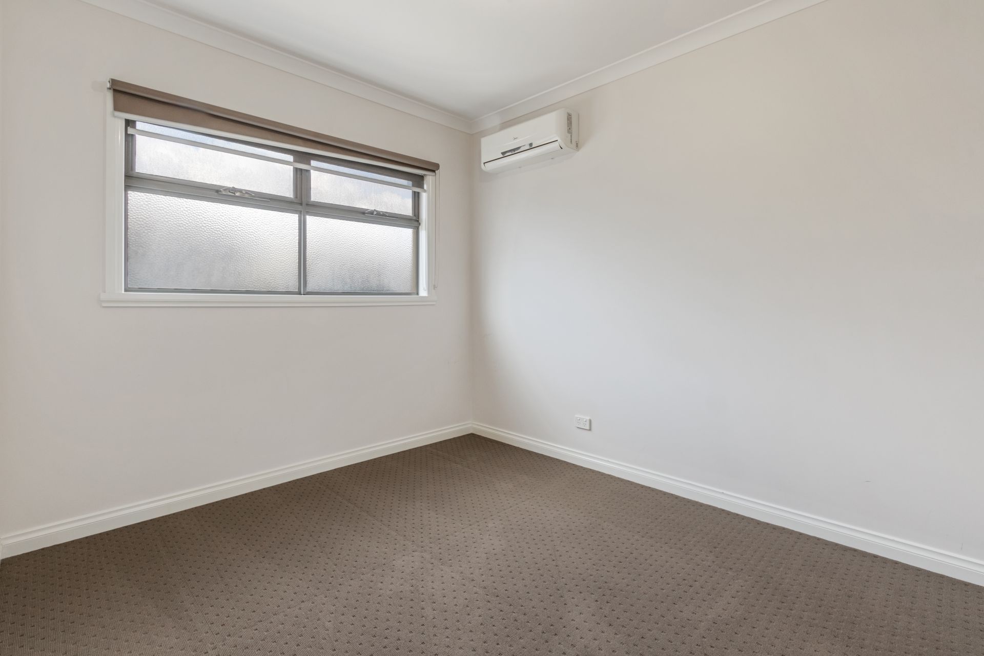 Spacious Townhouse in a Prime location