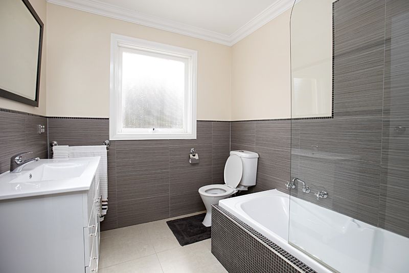 2 Belmar Avenue, Altona - Thumbnail 5