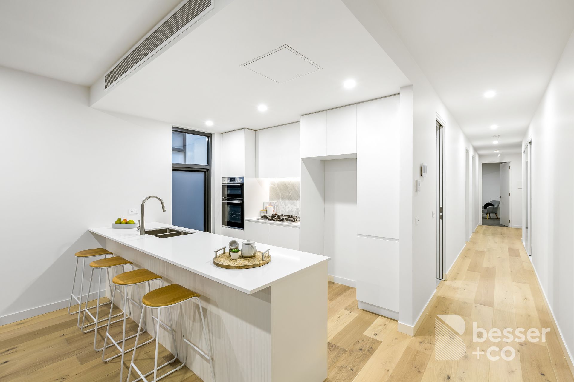 102/989 Glen Huntly Road, Caulfield - Thumbnail 4
