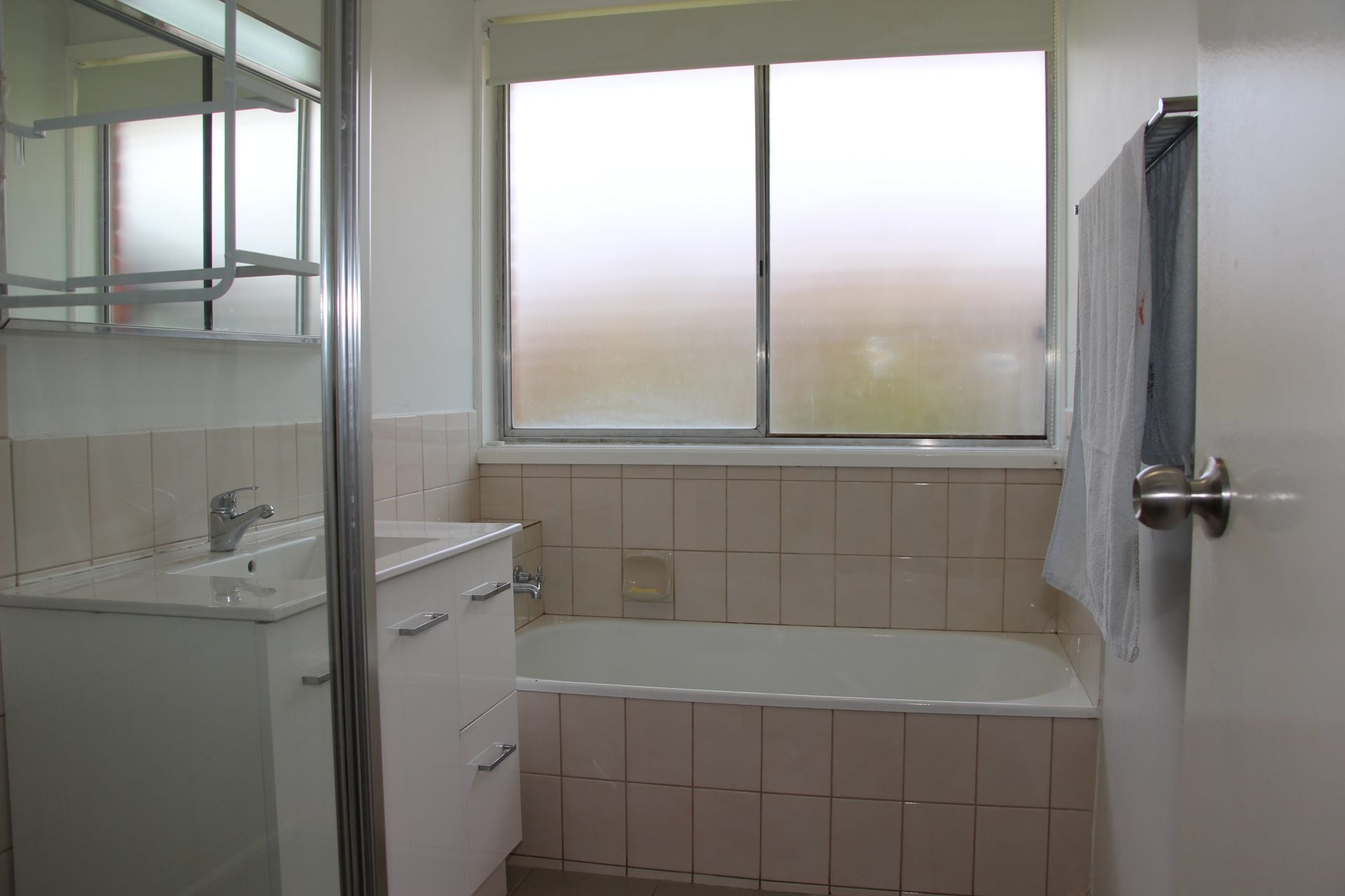 DESIRABLE HOME & DESIRABLE LOCATION
