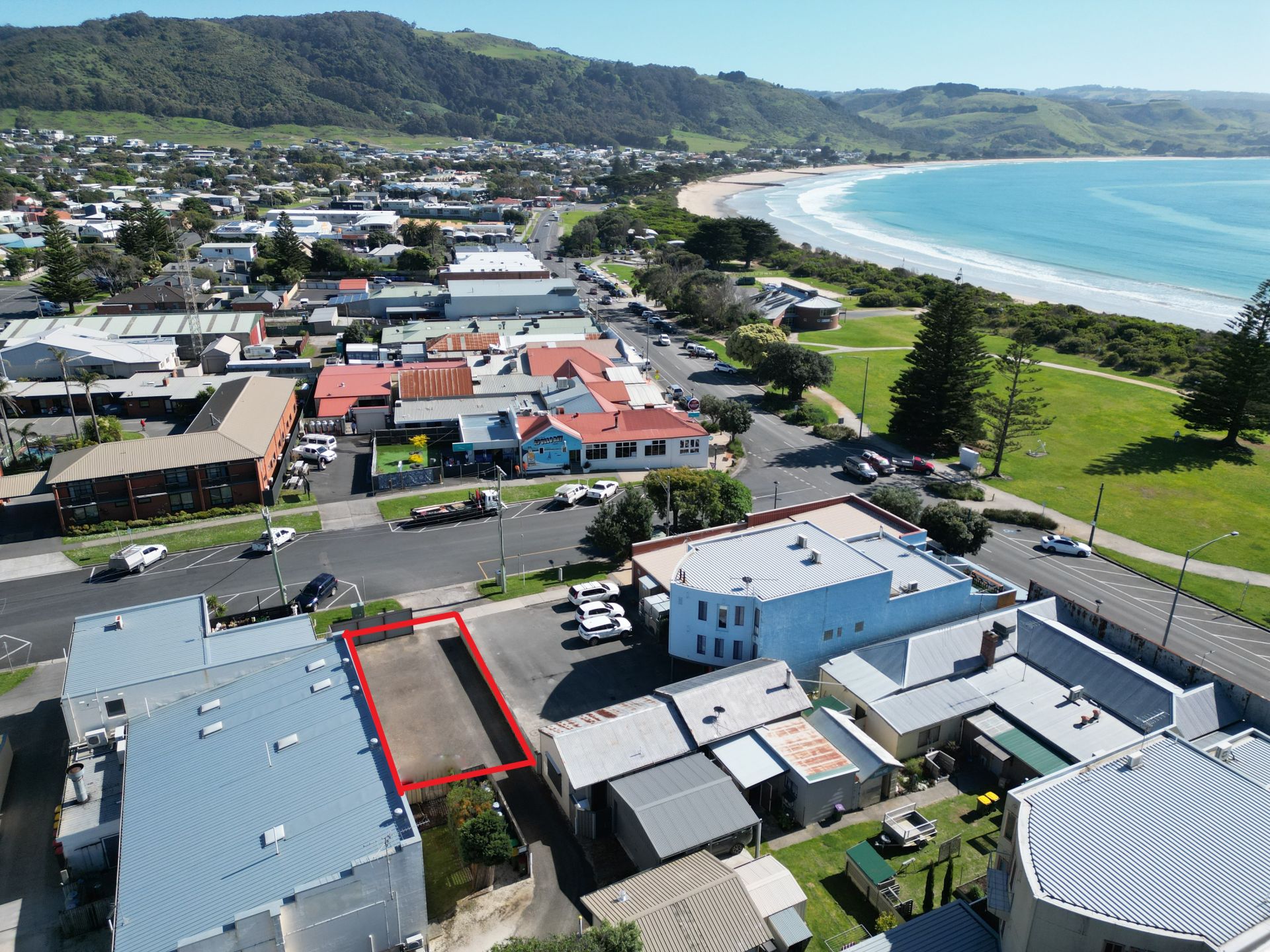 1 Moore Street, Apollo Bay - Thumbnail 3