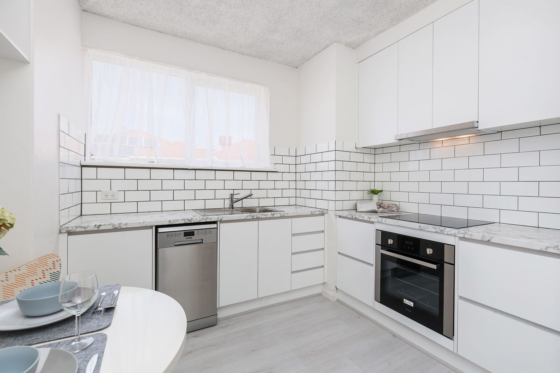 10/17 Gordon Street, Footscray - Thumbnail 6