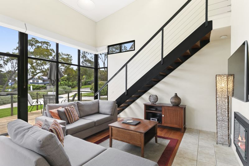 8/2-4 Barton Court Aireys Inlet VIC, Aireys Inlet - Thumbnail 4