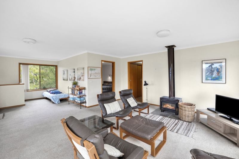 42 Richardson Boulevard, Lorne, VIC, Lorne - Thumbnail 2