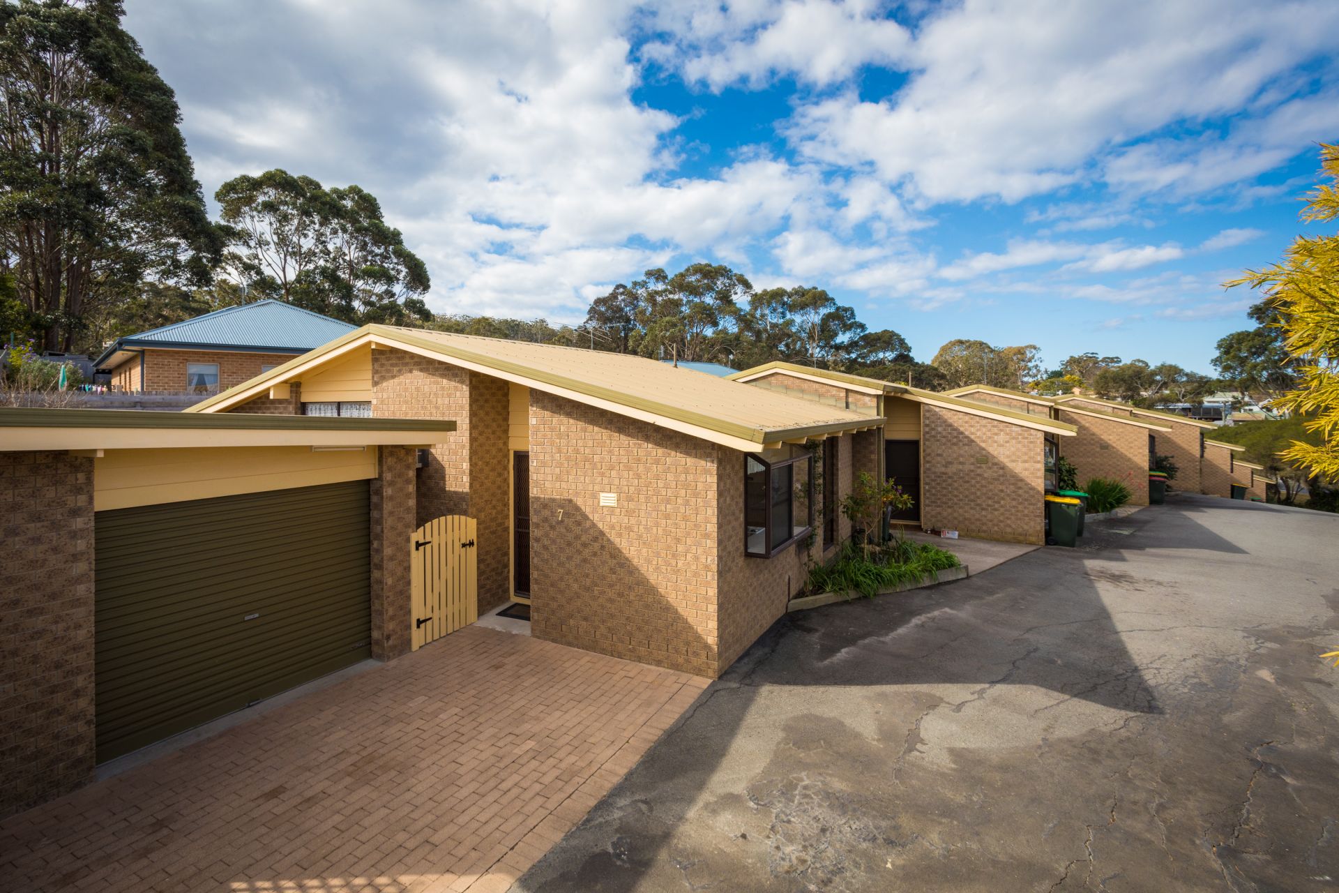 7/10 Quondola St, Pambula