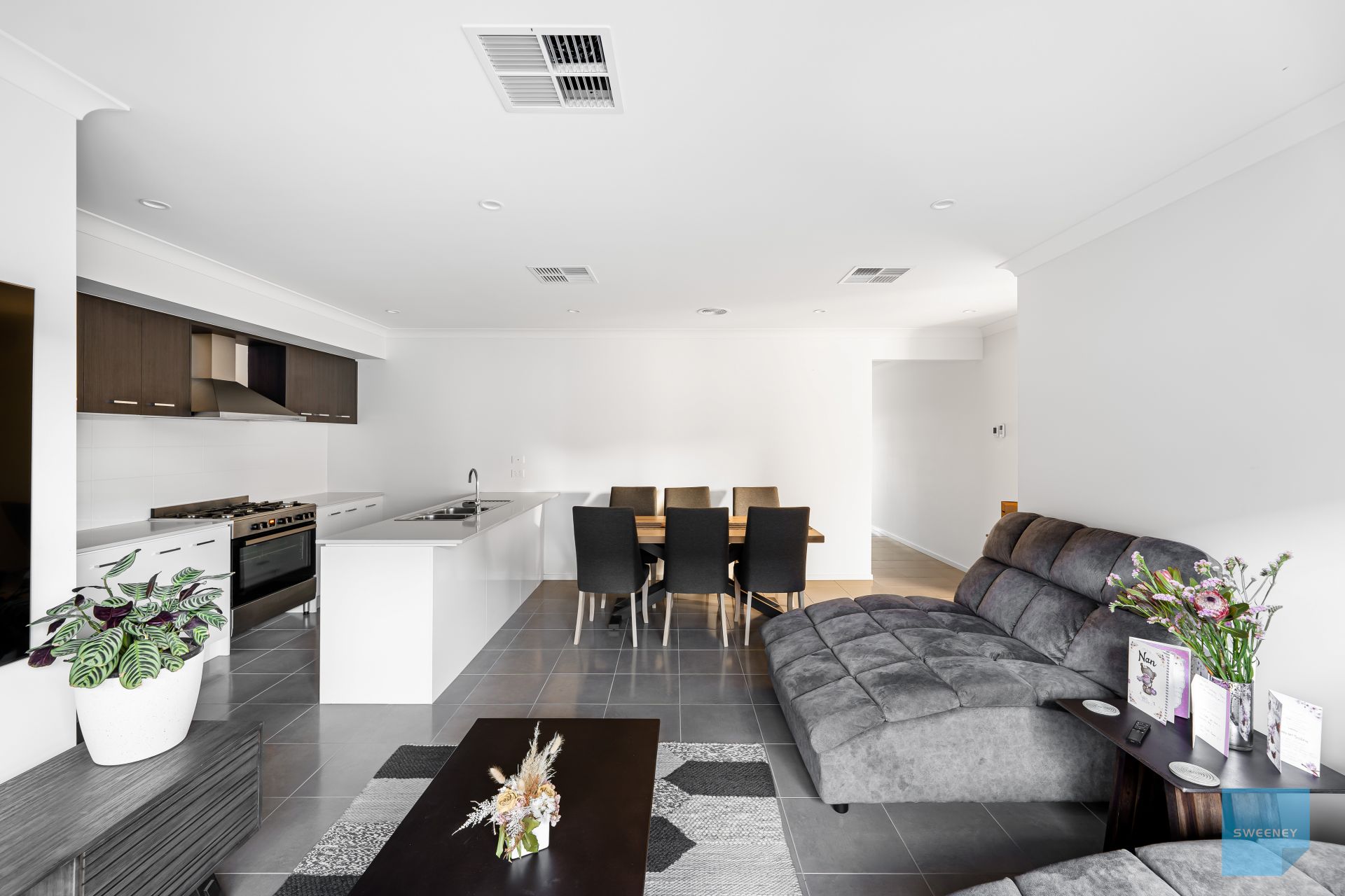 16 Banbury Road, Bonnie Brook - Thumbnail 5