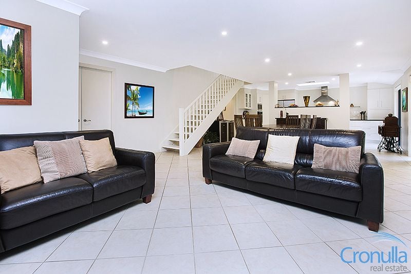 7 Harbour Street, Cronulla - Thumbnail 2