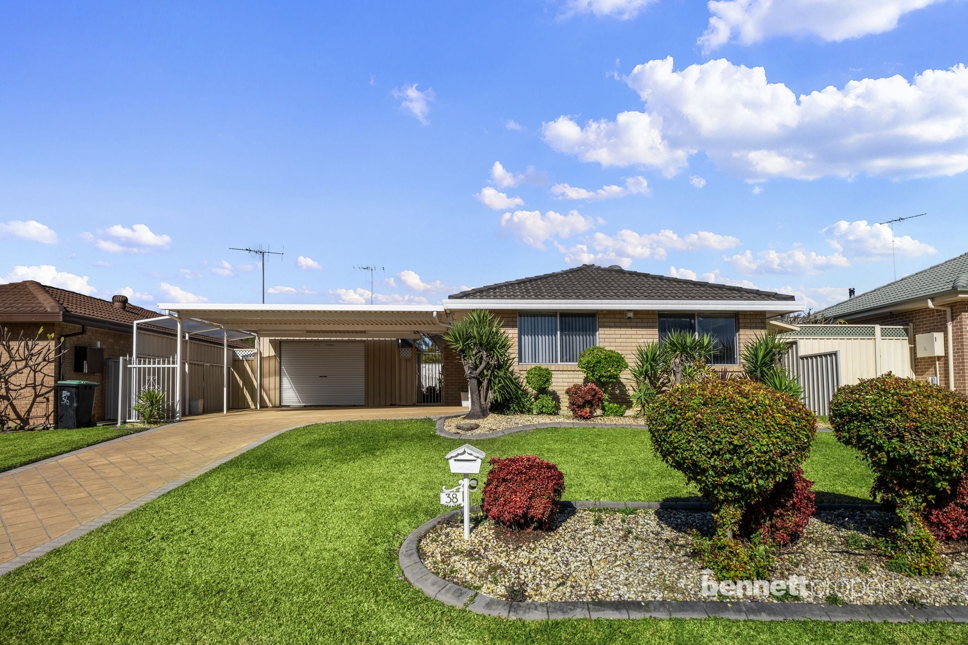 38 Timaru Grove, South Penrith - Thumbnail 2