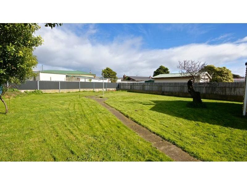 93 George Street, Devonport