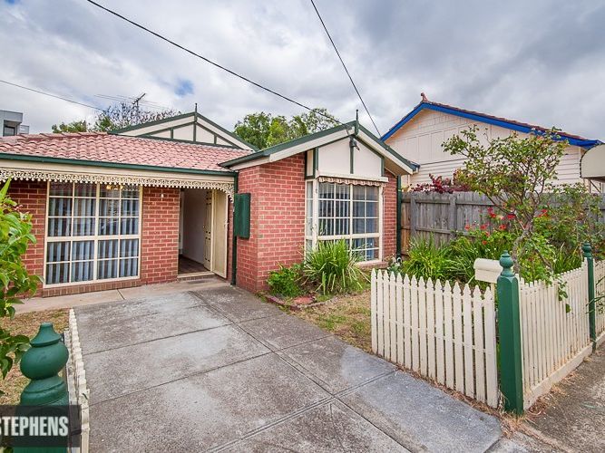 8 Pearce Street Yarraville VIC, Yarraville - Thumbnail 2