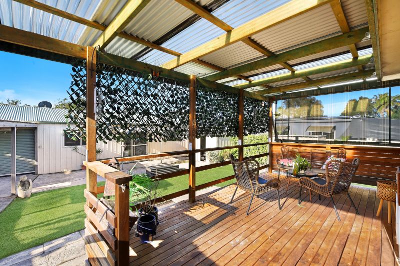 Real Estate For Sale 27 Kingsford Smith Drive Berkeley Vale , NSW