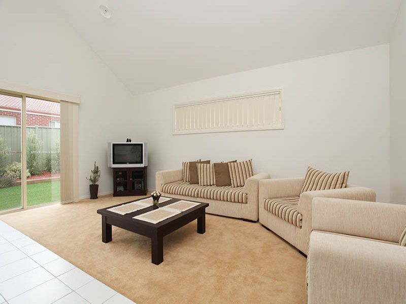 56 Botanical Drive, Caroline Springs - Thumbnail 5