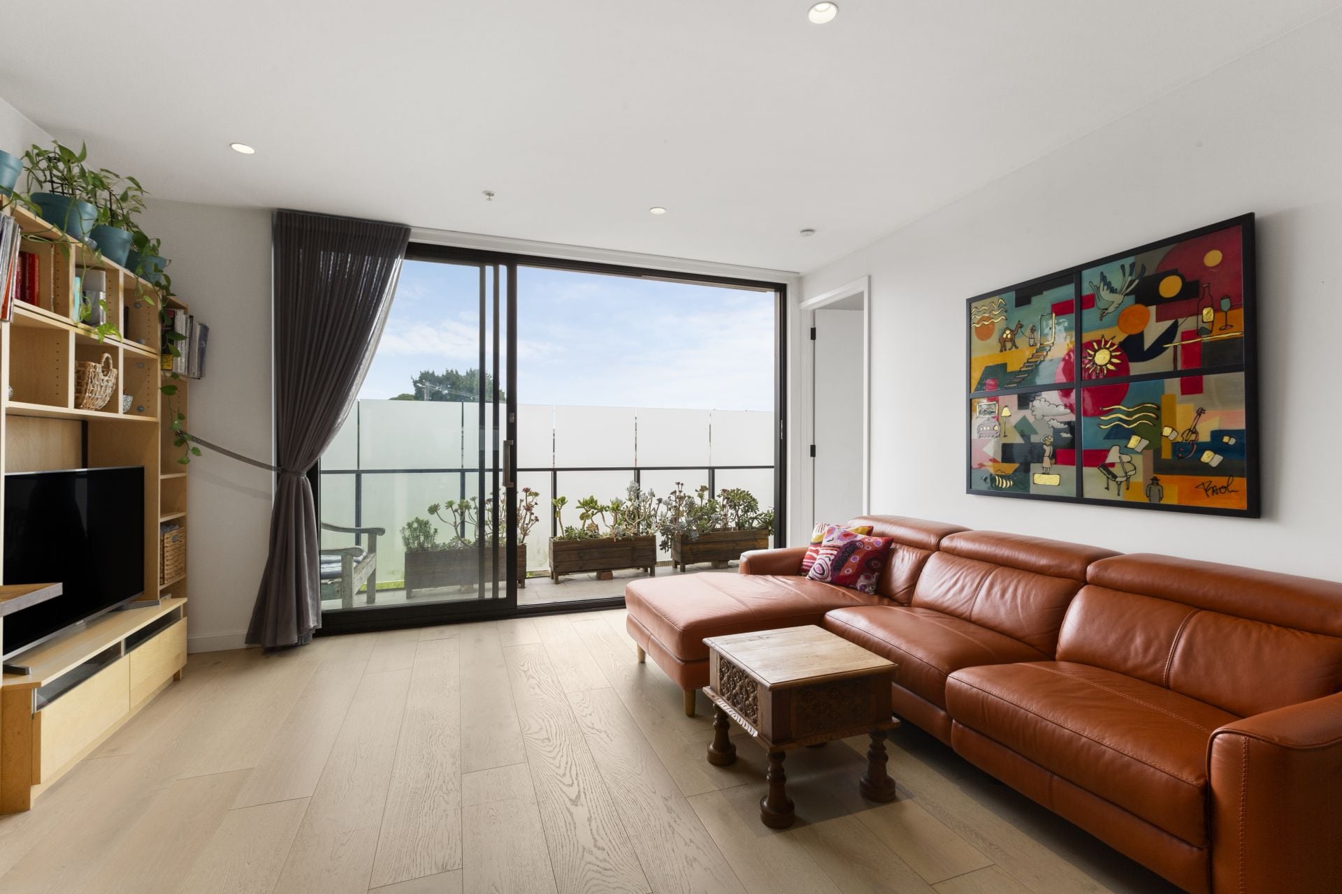 Secure Boutique Living in Central Northcote