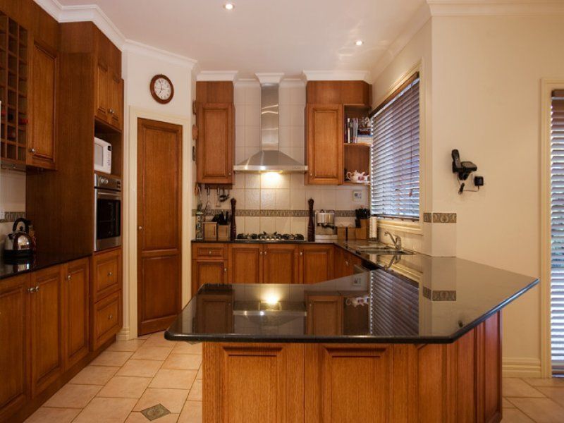 18 Cropley Court, Seabrook - Thumbnail 3