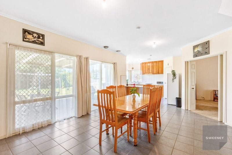 13 Cunningham Close, Darley - Thumbnail 4