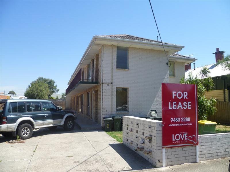 4/25 Spencer Street, Northcote