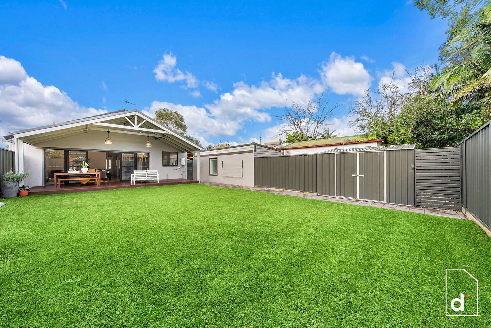 Sold property 1325000 for 33 Wilga Street Corrimal , NSW 2518