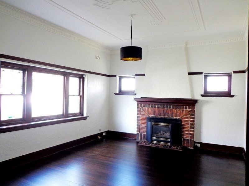 1 Holywood Grove, Carnegie