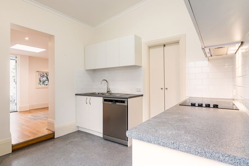 Renovated Home In Leafy Street